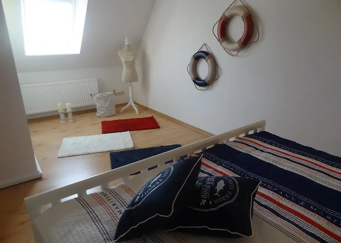 Land & * Hasselberg (Schleswig-Holstein)